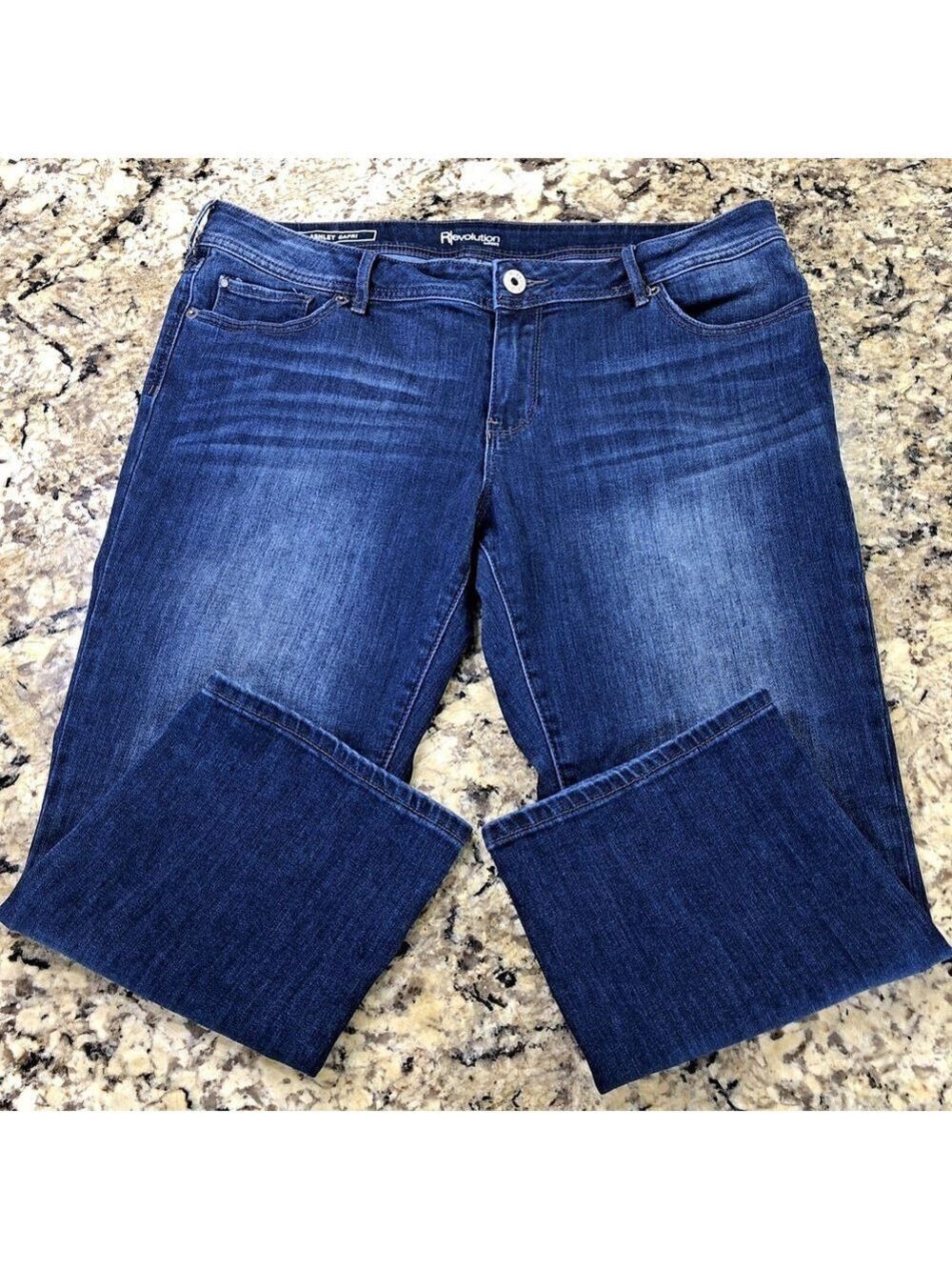 Size 32 (35) Revolution By Ricki’s Ashley Capri Womens Denim * Read Below CN